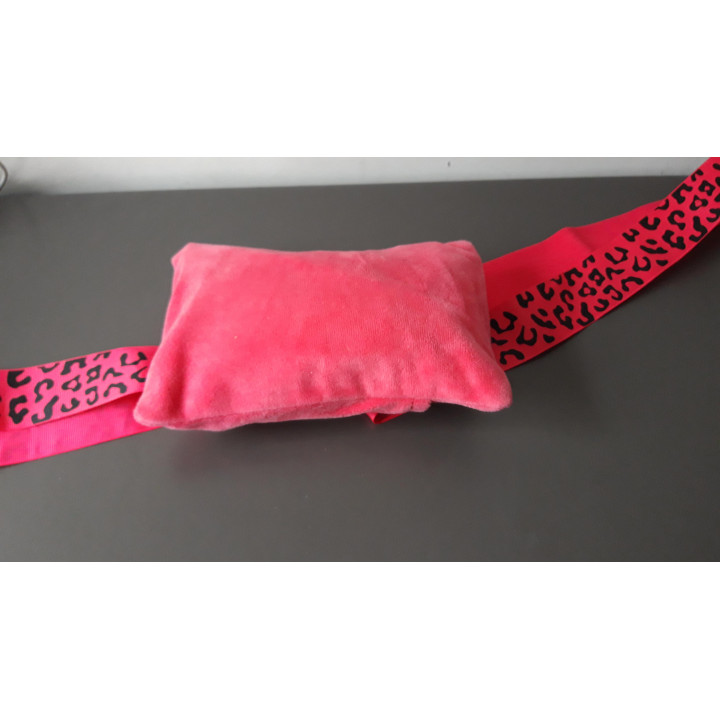 True Spirit handdoek elastiek met kussentje