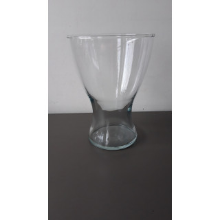 Glazen vaas met elegante vorm