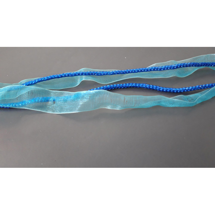 Blauwe halsketting met glashanger druppelvorm