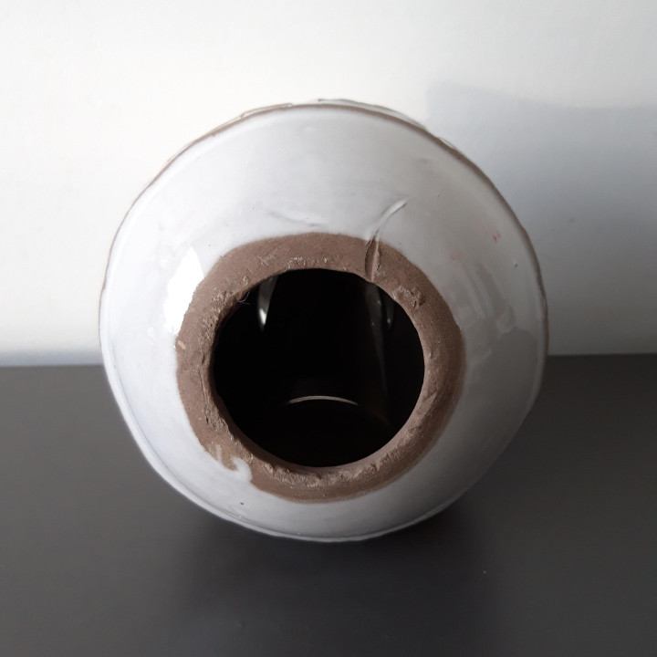 Keramische oliebrander met bruin decor