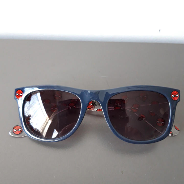 Spiderman zonnebril H&M kinderzonnebril