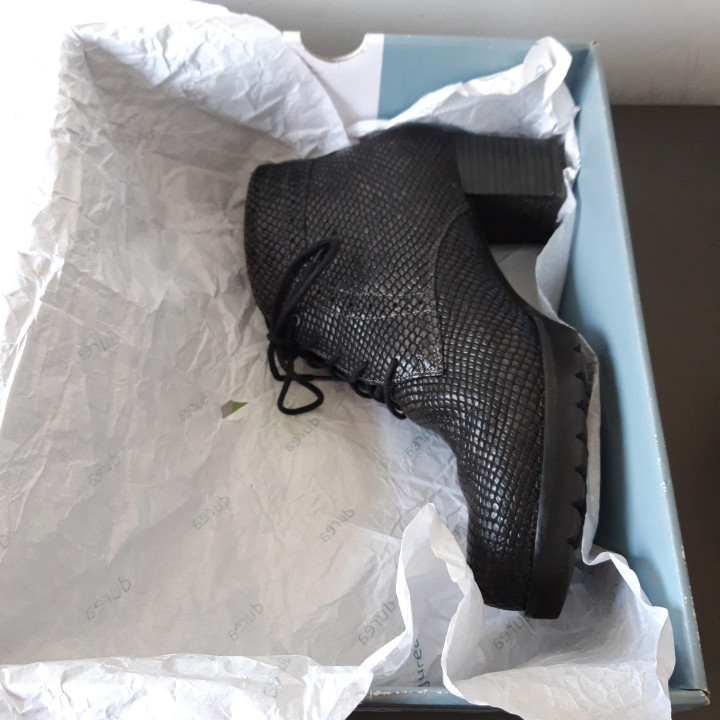 Durea enkellaarsjes met hak maat 40 H-wijdte