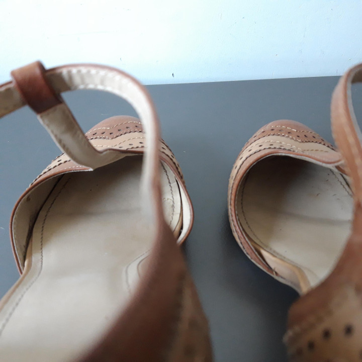 Bruine T-strap pumps met hak maat 41