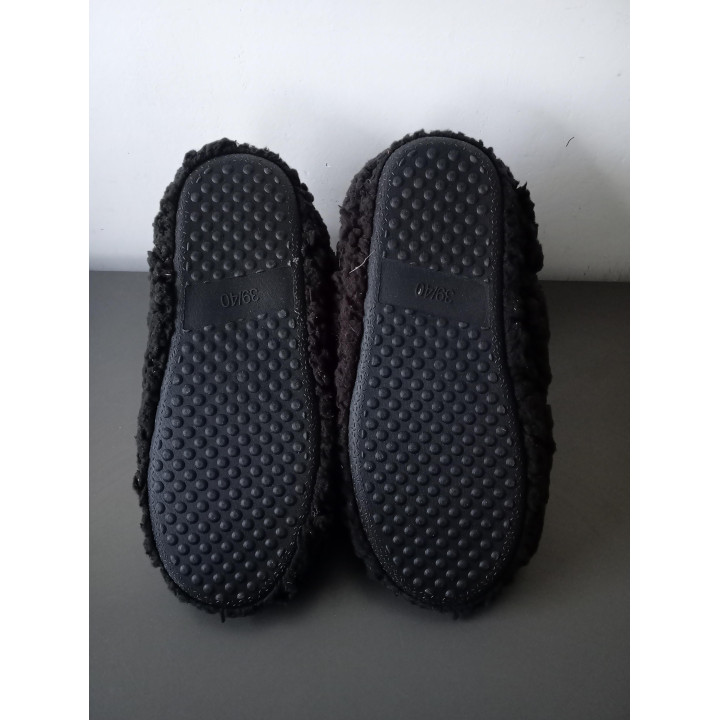 HEMA warme pantoffels zwart maat 39-40