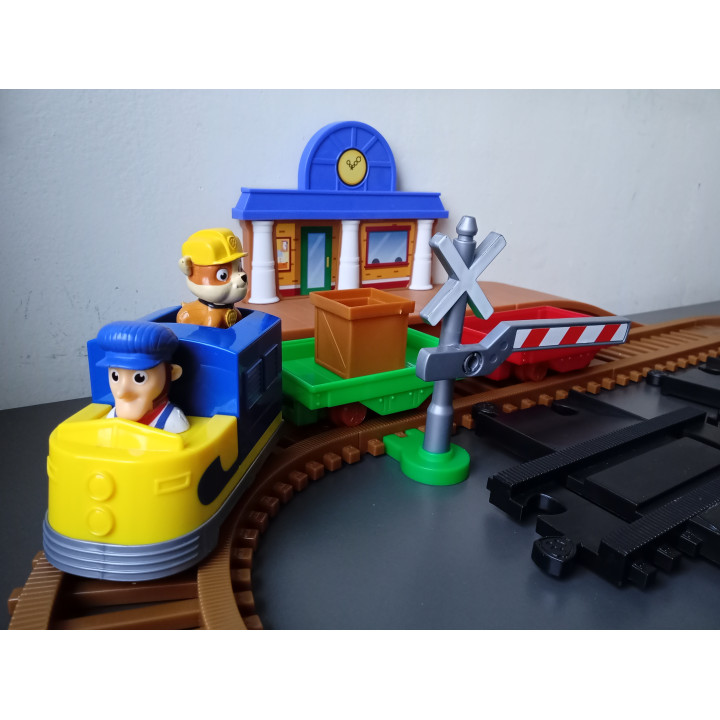 Paw Patrol treinbaan set met rails, trein en accessoires