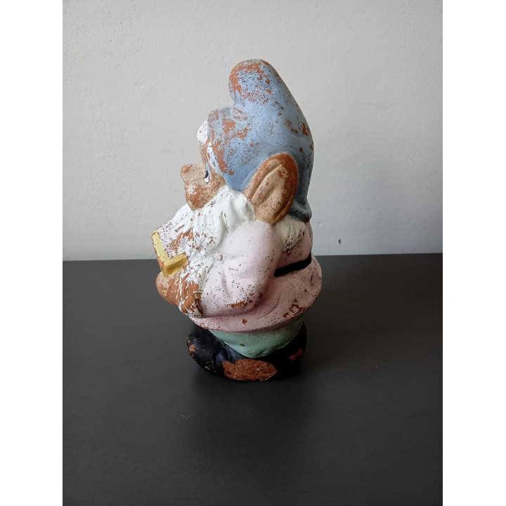 Vintage kabouter beeldje met boek
