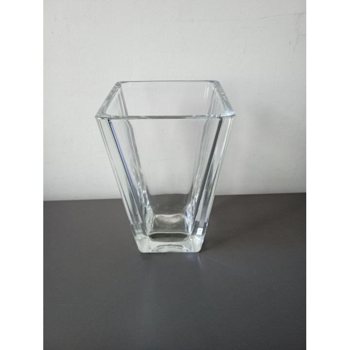 Grote glazen vaas vierkant model
