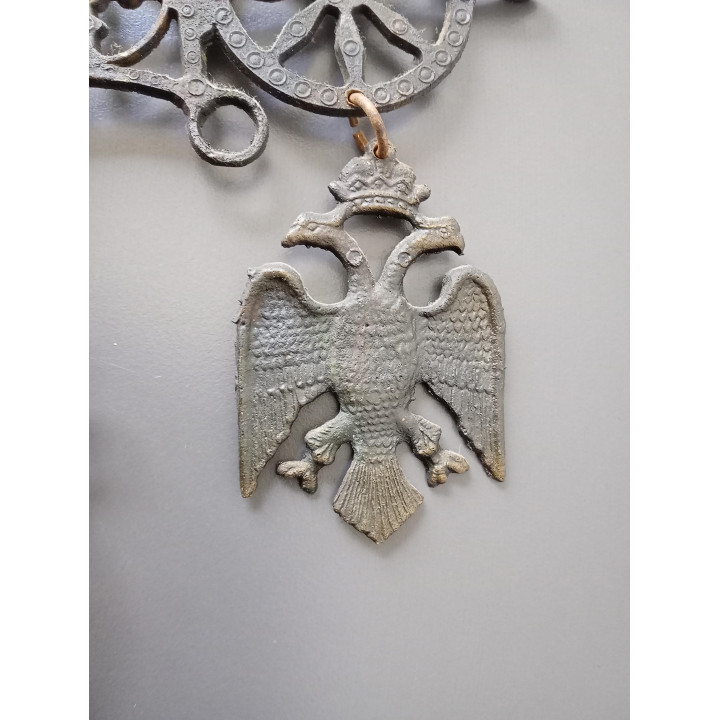 Byzantijns kruis wandhanger met kaarshouder metaal groot