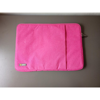 Roze laptophoes met rits en extra vak