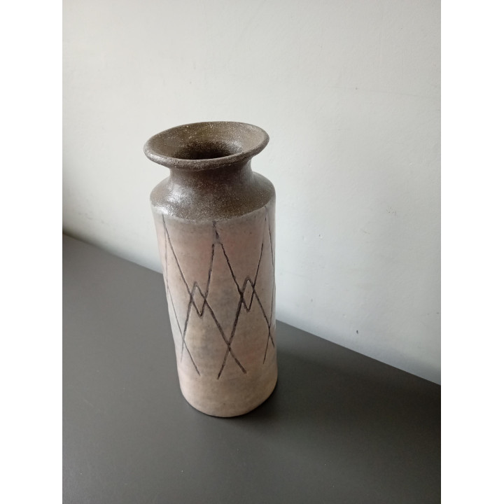 Grote keramieken vaas met geometrisch patroon
