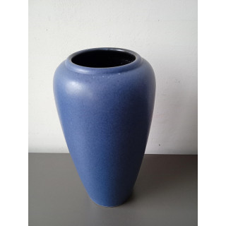 Blauwe keramieken vaas