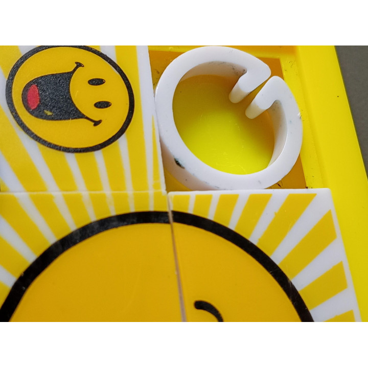 Smiley schuifpuzzel geel 8 x 8 cm