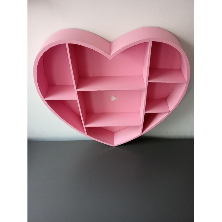 Roze hartvormige wandkast vakkenkast