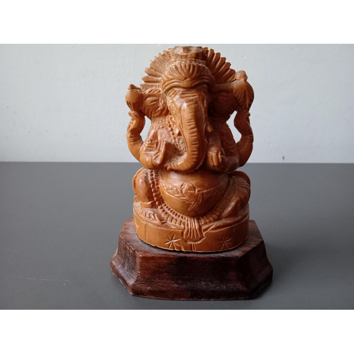 Houten Ganesha Beeld op Voet