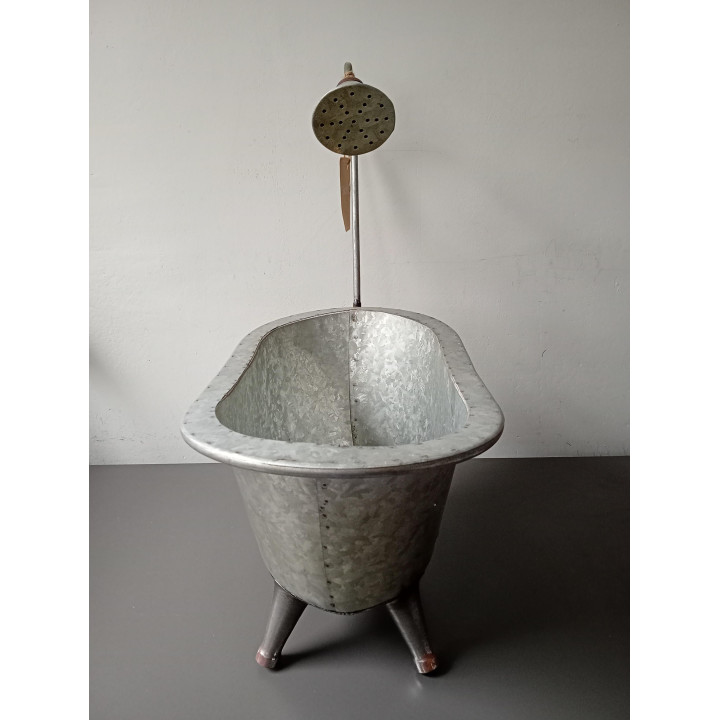 Decoratief metalen badkuip plantenbak met douche Boltz Garden
