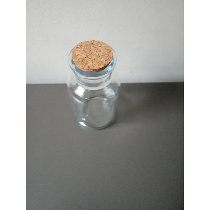 Glazen voorraadpotje met kurken dop decoratie