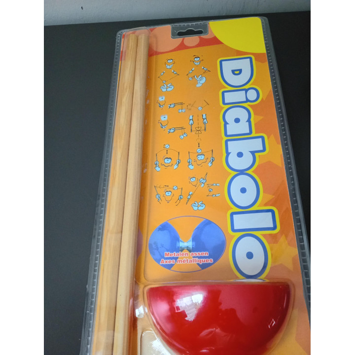 Diabolo set met houten stokjes | Angelique’s Kringloop