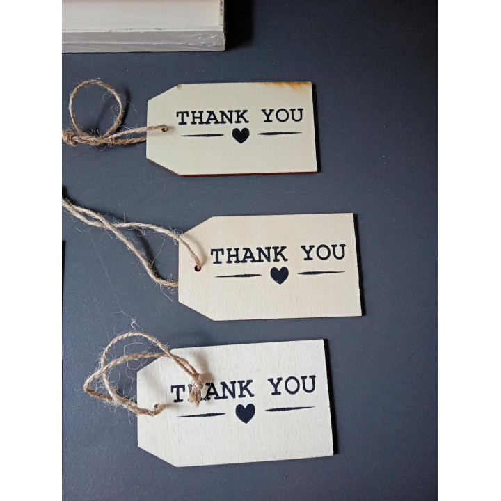 Houten cadeau labels met touwtje | Angelique’s Kringloop