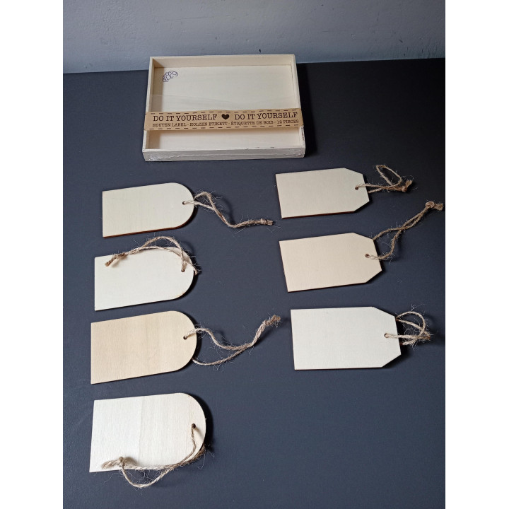 Houten cadeau labels met touwtje | Angelique’s Kringloop