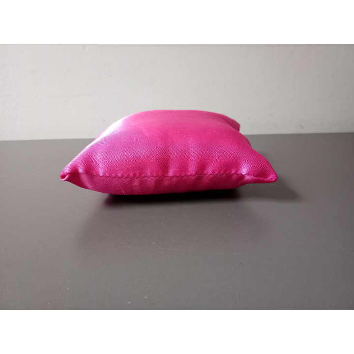 Roze Satijnen Sierkussen Mini