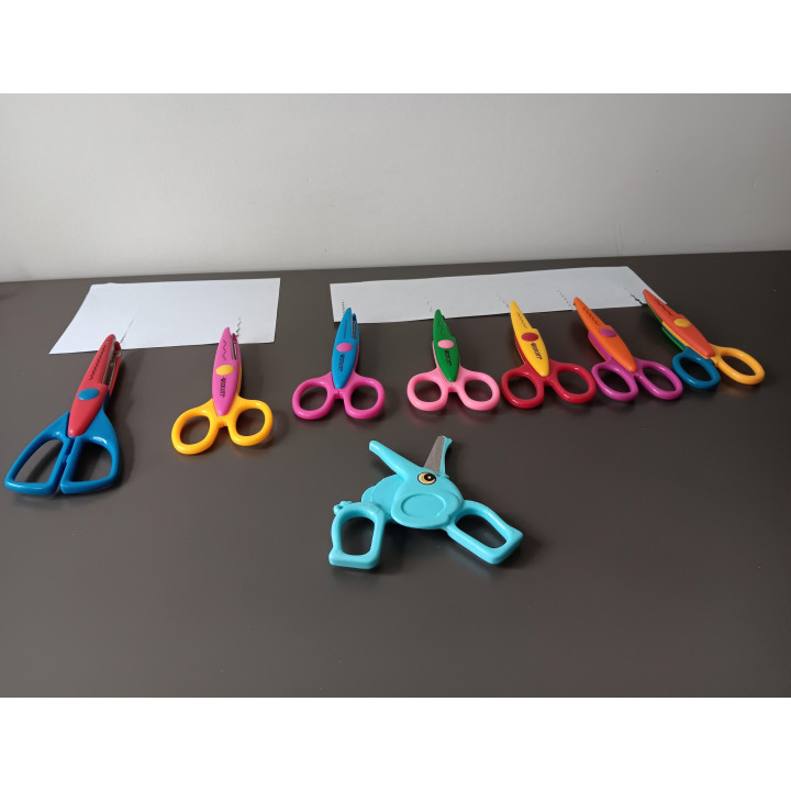 Set van 7 knutselscharen - Verschillende patroonrandjes