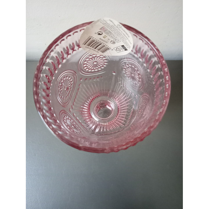 Roze Glas op Voet met Reliëfpatroon