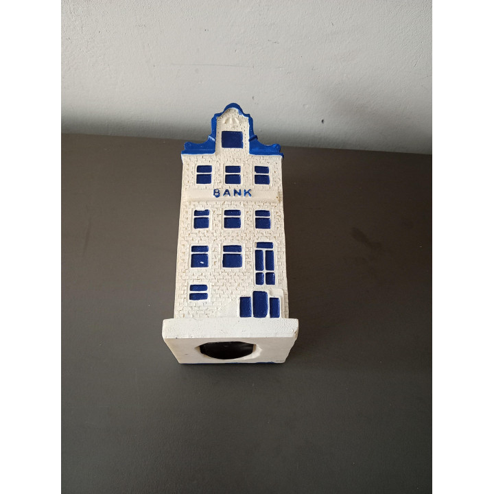 Spaarpot Bankgebouw in Blauw-Witte Stijl