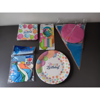 Verjaardag Set - Bordjes, Servetten, Ballonnen, Slingers & Kaarsjes