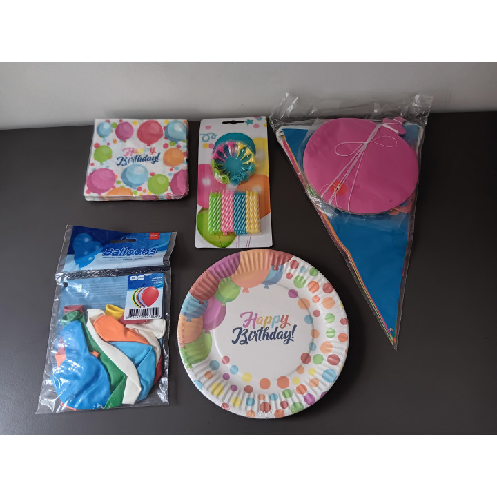 Verjaardag Set - Bordjes, Servetten, Ballonnen, Slingers & Kaarsjes