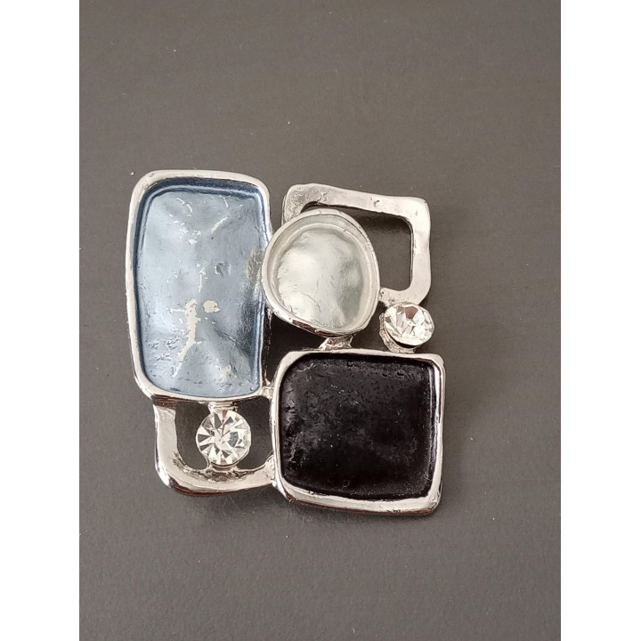 Decoratief Zilverkleurig Ornament met Blauwe Accenten