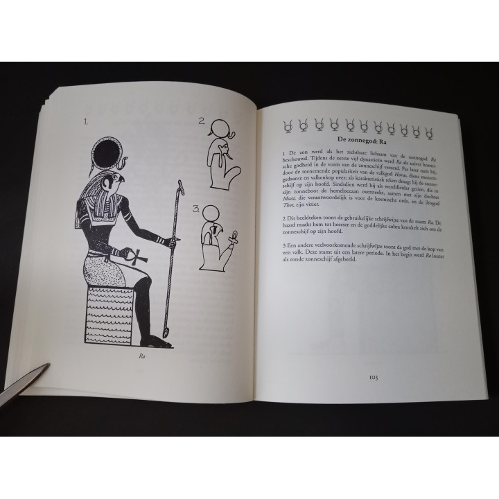 Egyptische symbolen Heike Owusu | Spiritueel boek