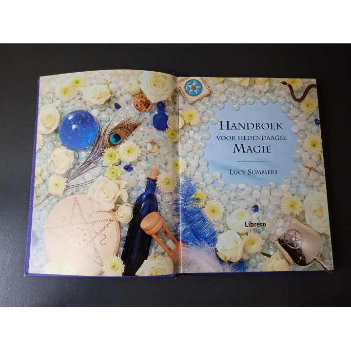 Handboek voor hedendaagse magie Lucy Summers hardcover