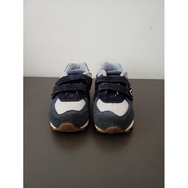 New Balance 574 kindersneakers maat 21 blauw