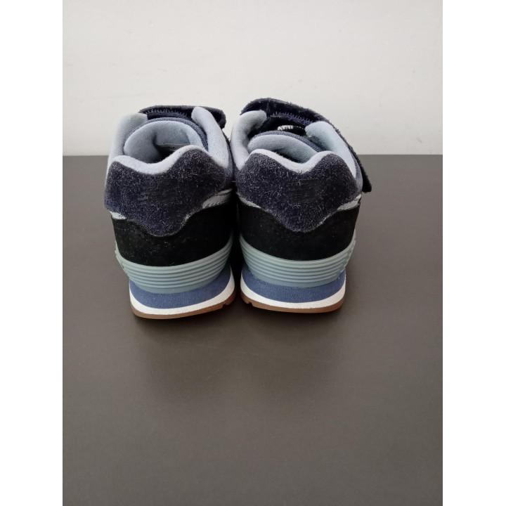 New Balance 574 kindersneakers maat 21 blauw