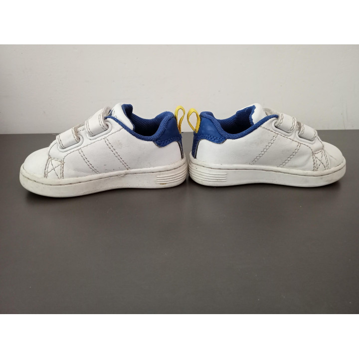 Witte kindersneakers met klittenband maat 20