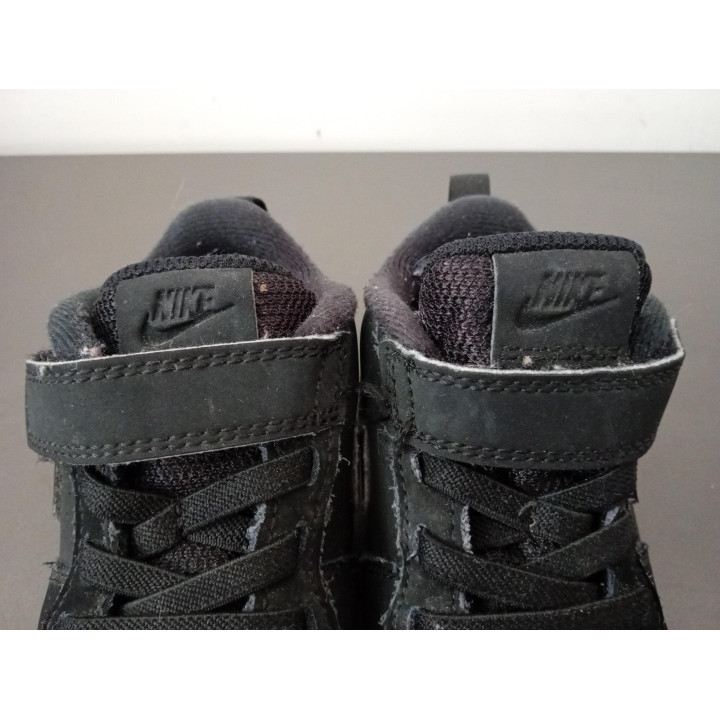 Nike Court Borough Low 2 kindersneakers zwart maat 22
