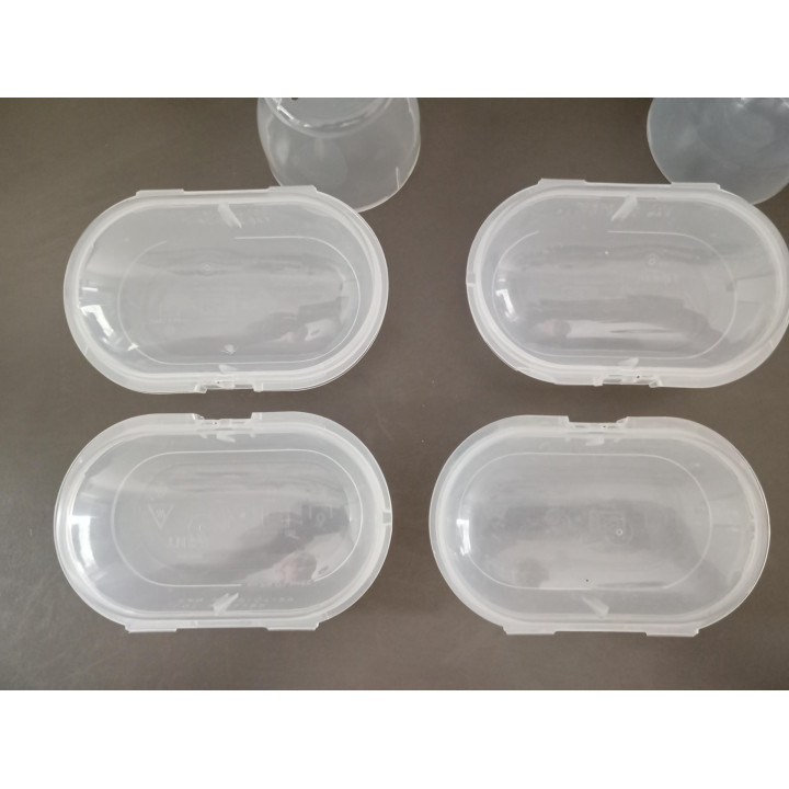 4 Philips Avent babyflessen met sterilisatiedoosjes