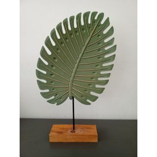 Decoratief monstera blad op houten voet 38 cm