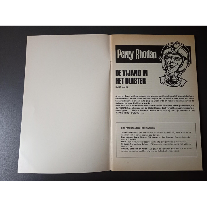 Perry Rhodan nr. 93 De vijand in het duister