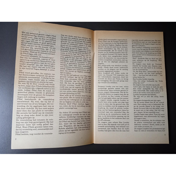 Perry Rhodan nr. 93 De vijand in het duister