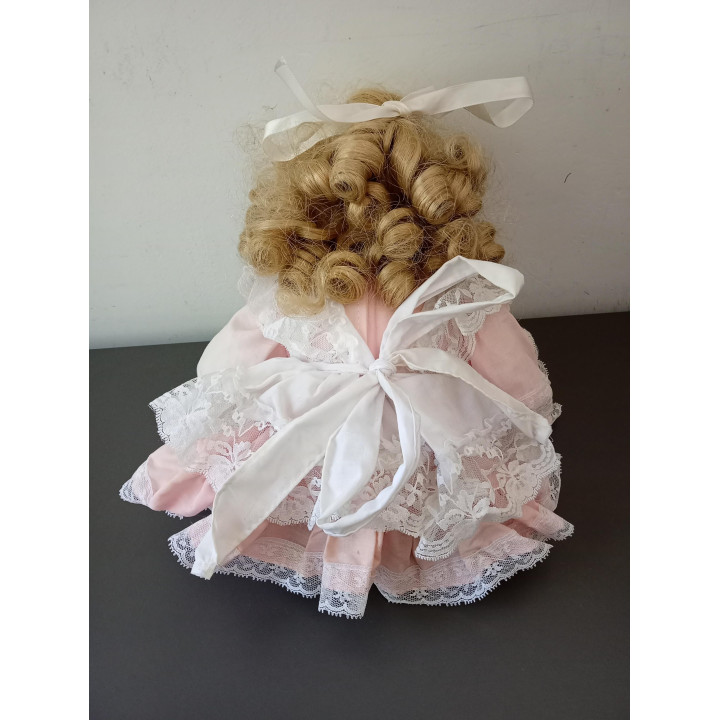Vintage porseleinen pop roze jurk 25 cm