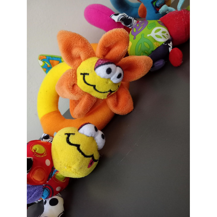 Playgro activiteitenspiraal kleurrijk babyspeelgoed