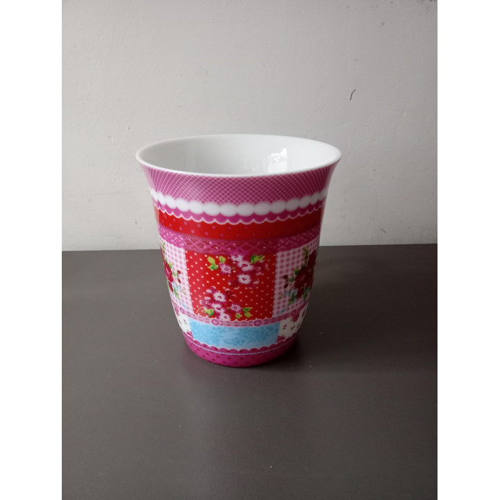 Kleurrijke mok met bloemen en vlinders 10 cm