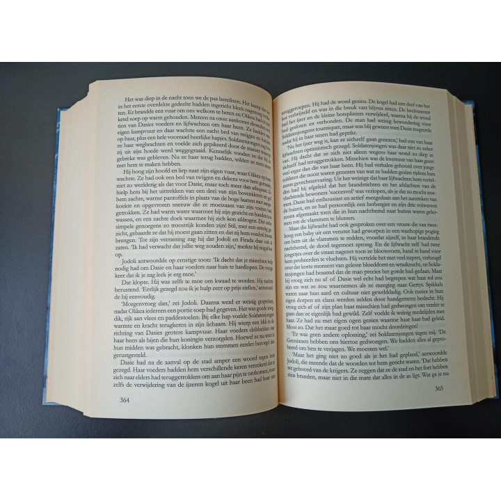 Robin Hobb Magisch eindspel hardcover deel 3