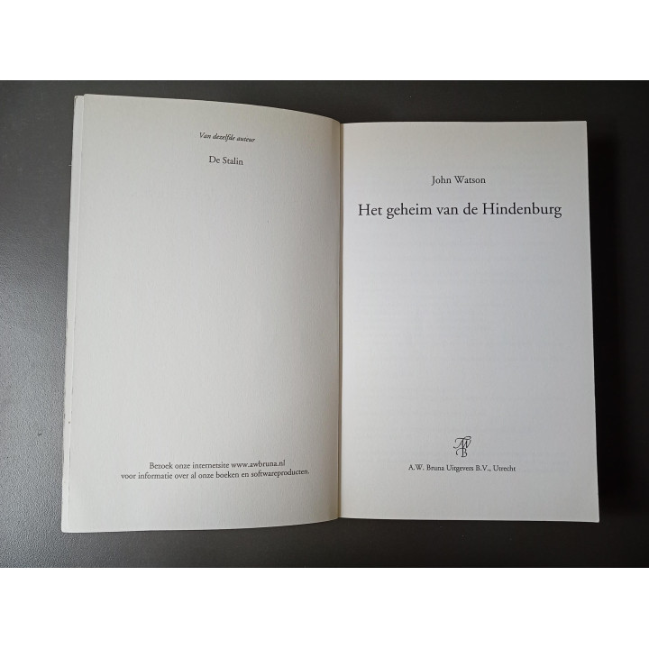John Watson Het geheim van de Hindenburg