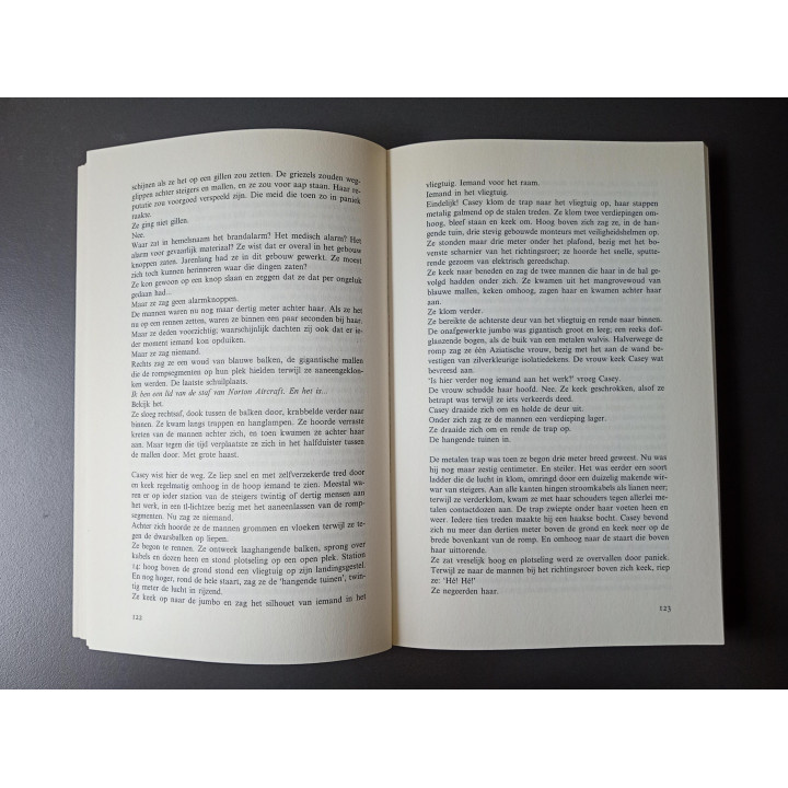 Michael Crichton Airframe thriller
