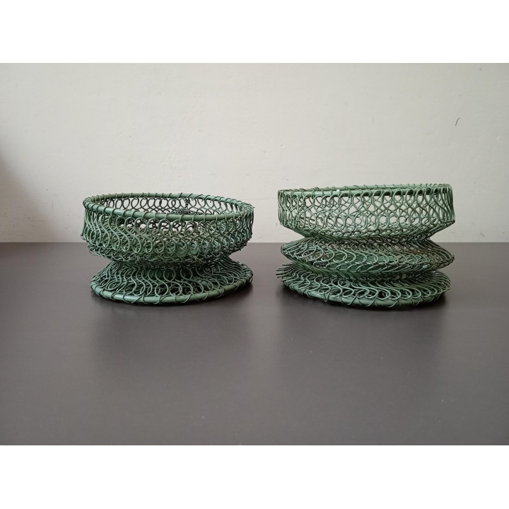 Set van 2 groene metalen waxinelichthouders 9 cm