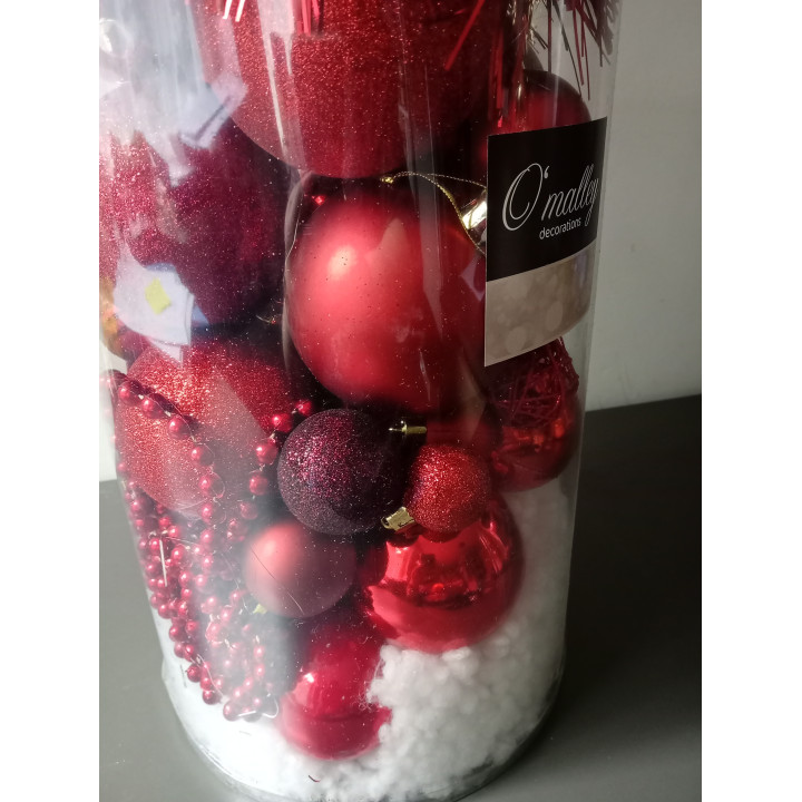 Kerstdecoratie in koker rood