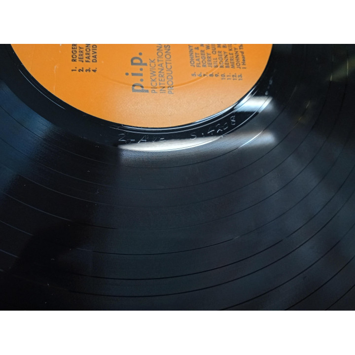 100 Solid Gold Country Hits 4 LP boxset
