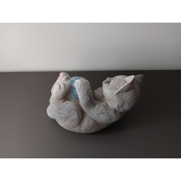 Beeldje Kat met Wol - Hard Kunststof